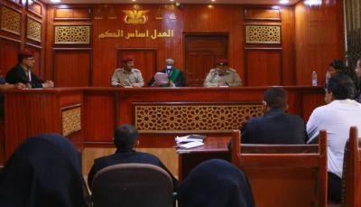 محكمة الاستئناف العسكرية في مأرب تبدأ محاكمة خلية تابعة للحوثيين