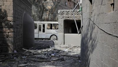 حي التحرير في صنعاء يصرخ تحت الأنقاض.. لا تعويض، لا مأوى، لا صوت