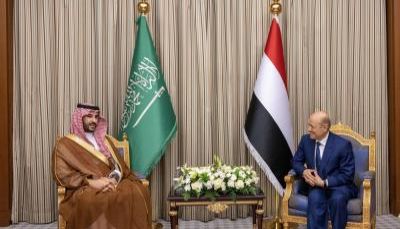 صحيفة: لقاء مرتقب بين الرئيس العليمي والأمير خالد بن سلمان لبحث تطورات حضرموت والمهرة