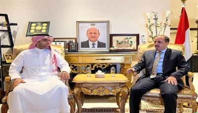 التعاون الخليجي يؤكد تمسكه بالمرجعيات الثلاث لإنهاء الأزمة في اليمن