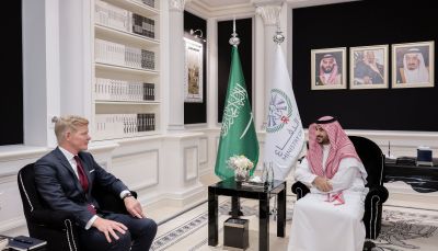 وزير الدفاع السعودي يبحث مع المبعوث الأممي جهود السلام في اليمن