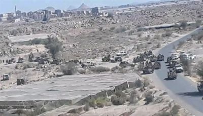 مليشيا الحوثي تفرض حصارًا مشددًا على منطقة الخشعة في حنكة آل مسعود بالبيضاء