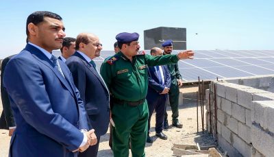 رئيس الوزراء يدشن العمل في مبنى وزارة الداخلية بالعاصمة المؤقتة عدن