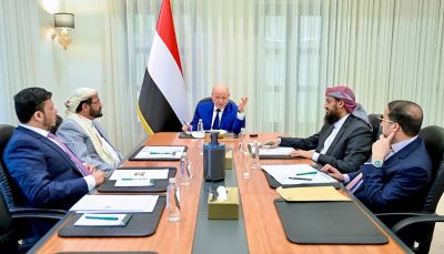 مجلس القيادة يجدد تحذيره للحوثيين من استغلال الأراضي اليمنية عسكرياً لصالح النظام الإيراني