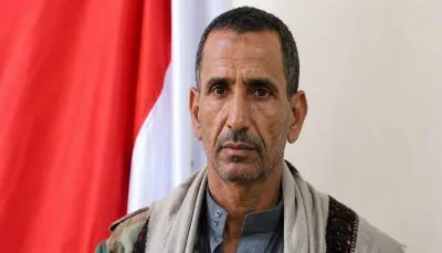 إب.. قيادي حوثي يمتلك سجنا خاصا في منزله ويجبر الأسر على التقاضي