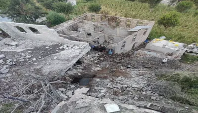 إب.. تضرر 6 منازل جراء سقوط صاروخ حوثي بعد وقت قصير من إطلاقه في منطقة "المجمعة"