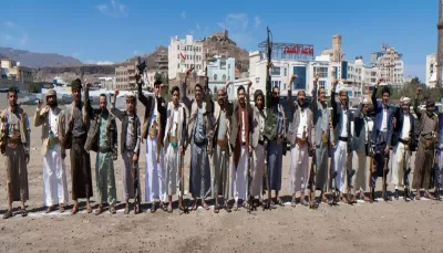 مليشيا الحوثي تجبر أبناء أمانة العاصمة على حمل السلاح وتحشدهم للتوجه إلى جبهة تعز