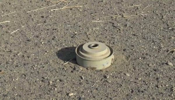 إصابة مدني بانفجار لغم حوثي في نهم