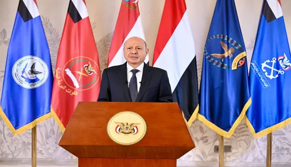 رئيس مجلس القيادة يعلن بدء العمليات العسكرية لاستعادة مؤسسات الدولة وبسط سلطتها على كامل التراب الوطني