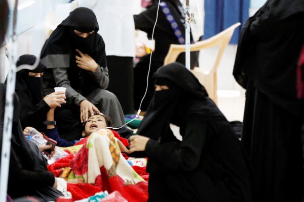 الصحة العالمية :ارتفاع الوفيات في اليمن جراء الكوليرا إلى 2134