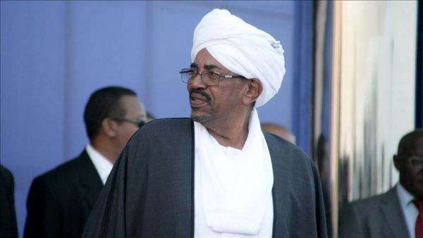 الرئيس السوداني يتوجه إلى الكويت في مستهل جولة خليجية