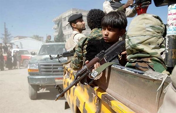  خبير اقتصادي: جبايات الحوثيين على التجار تهدد بوقف النشاط التجاري في اليمن