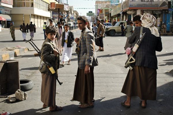 مليشيا الحوثي تهرب سجناء متهمين بالقتل في محافظة إب