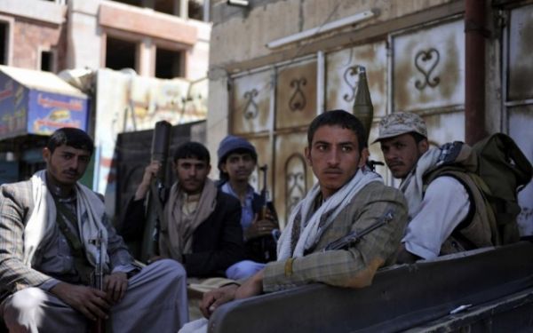 مليشيا الحوثي تختطف خمسينية وتعذبها بوحشية في صنعاء
