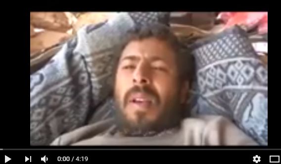 بالفيديو: الجيش يأسر مصور حوثي بجبهة نهم و بحوزته رسالة تكشف انهيارات المليشيات