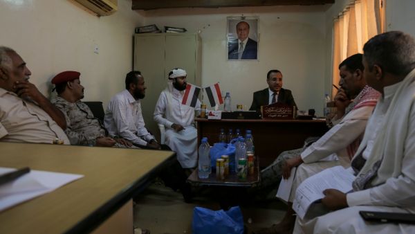 نائب وزير المغتربين يتفقد سير العمل في منفذ الوديعة