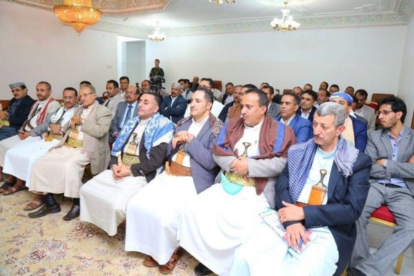 الحوثيون يختتمون دورات طائفية لوكلاء محافظة "إب"  في "صنعاء"