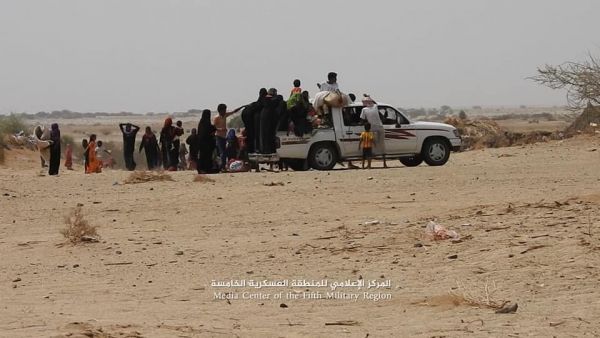 حجه: الحوثيون يجبرون أهالي قرية "السادة" على النزوح بقوة السلاح (صور)