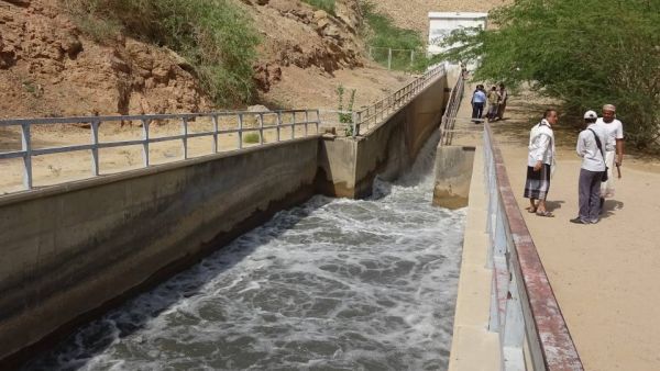 مأرب.. فتح قناة سدمأرب استعداداً لموسم زراعي جديد