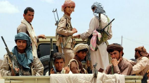 المليشيات الحوثية تعاود حملة مسلحة لملاحقة البسّاطين والباعة المتجولين بصنعاء