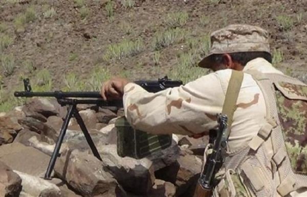 تقدمات ميدانية للجيش في تعز وخسائر كبيرة لمليشيا الحوثي في حجة