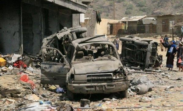 استشهاد وجرح مدنيين في قصف حوثي لسوق شعبي في البقع