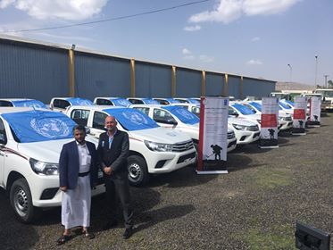 سخط شعبي واسع من دعم الأمم المتحدة للحوثيين بسيارات لإزالة الألغام