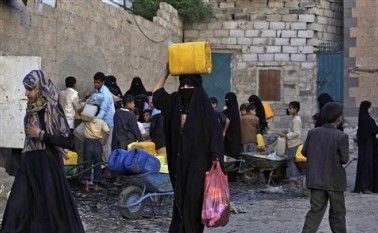 بالرغم من انقطاعها الدائم.. الحوثيون يطلبون من سكان العاصمة تسديد فواتير المياه