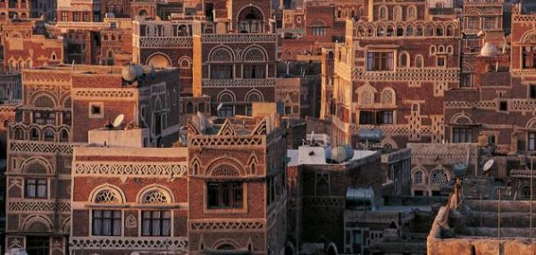 مواطنون يمنعون الحوثيين من إغلاق مركزاً صيفياً بصنعاء