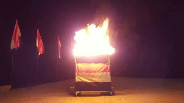 إيقاد شعلة العيد الـ57 لثورة سبتمبر في منزل "الشيخ الأحمر" بصنعاء