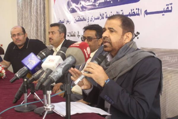 يتعرضون للتعذيب المستمر.. منظمة حقوقية: أكثر من 6 آلاف مختطف يقبعون في سجون الحوثيين