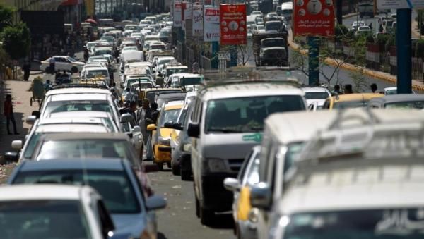 أزمة وقود متواصلة بصنعاء والطوابير لاتشمل الحوثيين