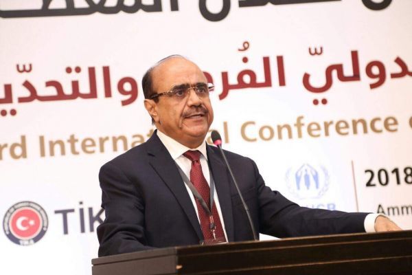 دبلوماسي يمني: قوى خارجية أعاقت تحرير صنعاء واليمنيون لن يخضعوا لمشاريع التفتيت