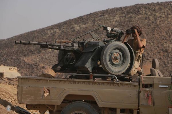 مصرع 12 حوثياً وإسقاط "مسّيرة" حوثية في جبهة نهم شرق صنعاء