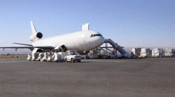 الحكومة تدين اغلاق مليشيات الحوثي لمطار صنعاء أمام رحلات الإغاثة