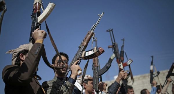 منذ بدء الانقلاب.. المليشيا الحوثية قتلت وأصابت أكثر من 4200 تربوي