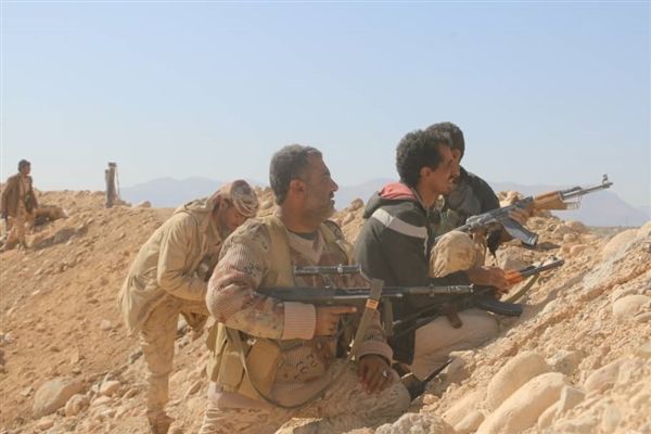 بمزامنة من مقاتلات التحالف.. الجيش  يحرق عناصر "المليشيا" في الجوف ومأرب ونهم