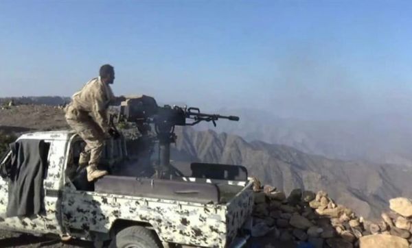 الجيش الوطني يشنّ هجوماً عنيفاً على مواقع المليشيا غربي محافظة تعز
