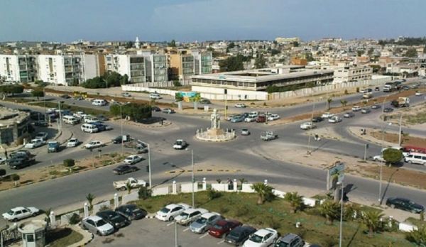 الحكومة تتهم مليشيا الحوثي بنهب المصالح الحكومية والبنوك في البيضاء