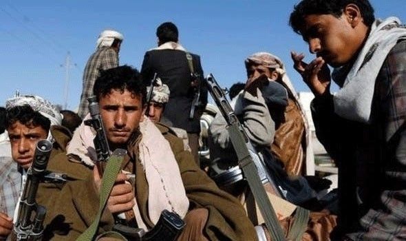 يعيش أوضاعاً اقتصادية صعبة.. "الحوثي" يضاعف معاناة المواطن في صنعاء (تقرير)