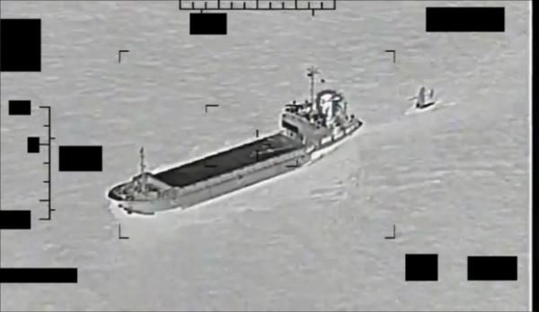 إحباط محاولة إيرانية الاستيلاء على سفينة أمريكية في الخليج