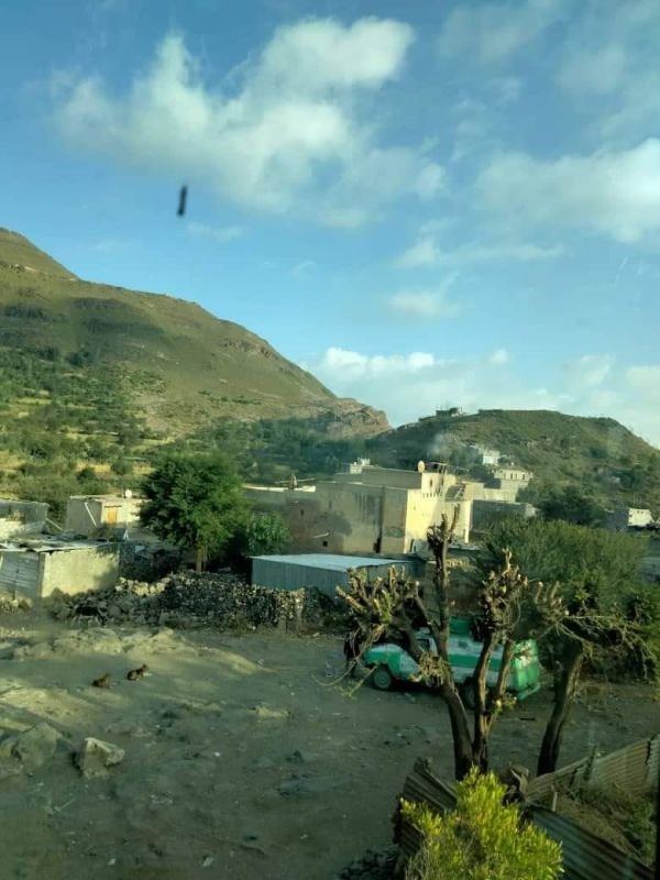 مليشيا الحوثي تفرض حصاراً خانقاً على إحدى مناطق السياني في إب