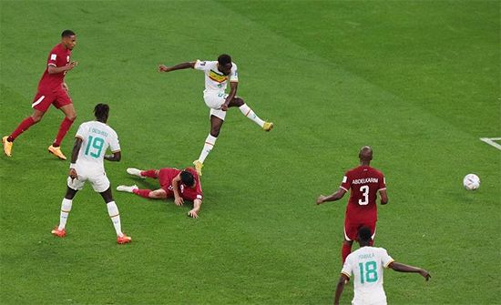 قطر تودع رسميًا كأس العالم بخسارتها من السنغال بثلاثية