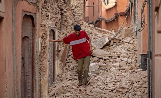 مئات القتلى والجرحى في زلزال المغرب