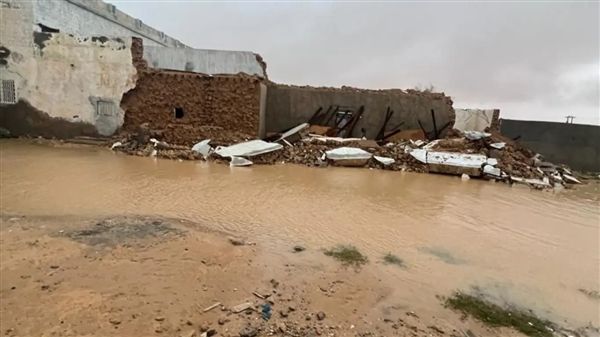 ضحايا وانهيار منازل بإعصار " تيج " في "المهرة" ومناشدات لإغاثة المتضررين
