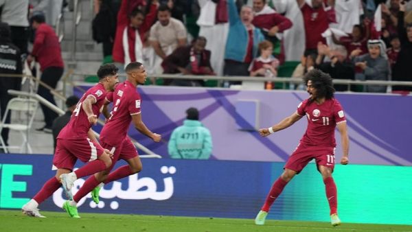 قطر تتأهل لنهائي كأس آسيا بالفوز على ايران
