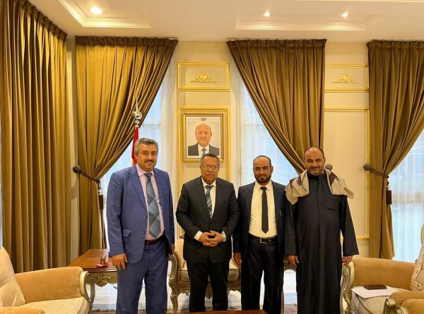 رئيس مجلس الشورى يلتقي قيادة مجلس التعبئة والإسناد في أمانة العاصمة صنعاء