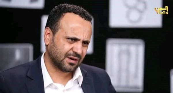 طالب بمحاكمتهم.. الصحفي "عمران" يكشف قائمة أسماء المتورطين بتعذيب الصحفيين في السجون الحوثية
