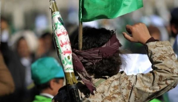 صنعاء.. مسلحون حوثيون يقتحمون "مسجد" في خط "المطار" ويختطفون "الإمام" ومدرساً "للقرآن"