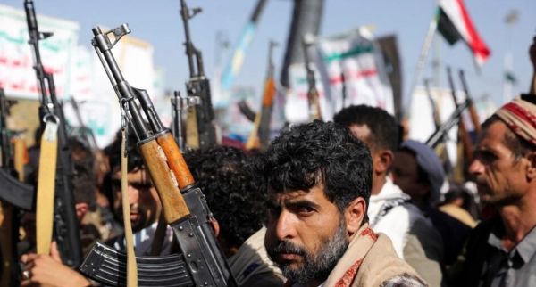 مليشيا الحوثي تواصل اختطافات موظفي المنظمات في الحديدة وتختطف موظفاً سابقاً في السفارة الأمريكية بصنعاء